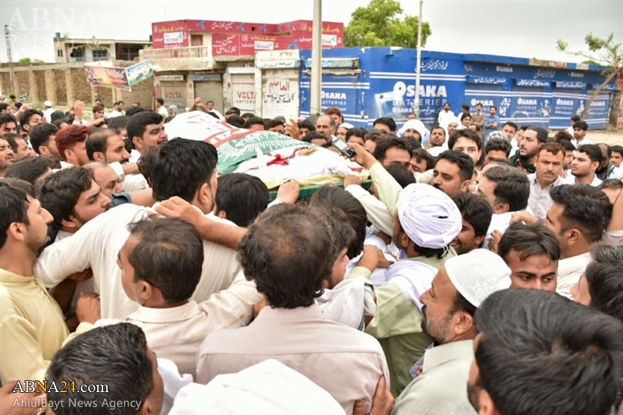 Funeral procession of Pakistani Shia Advocate "Martyr Syed Abbas Shirazi"; Army operation necessary in DI Khan / Photos